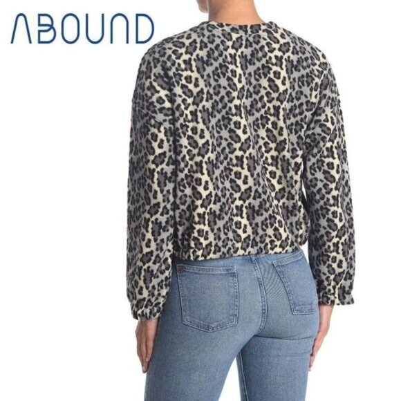 ABOUND Women's Cozy Fleece Sweatshirt In Black Giada Leopard‎ NWT - Picture 2 of 7